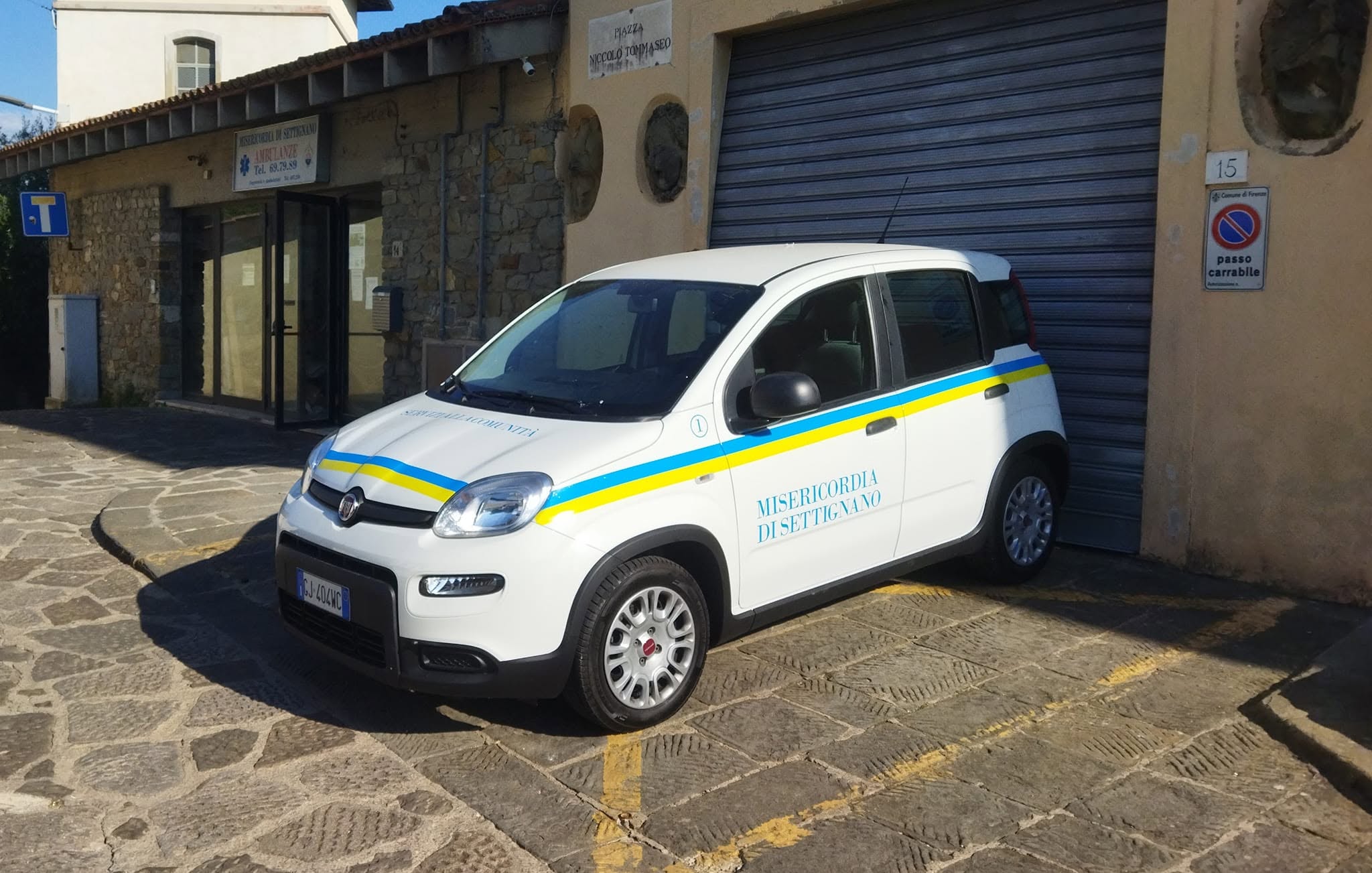 Nuovo automezzo per la Misericordia di Settignano