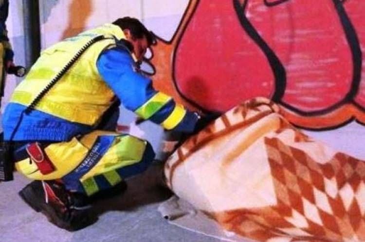Abbiamo bisogno di materiale
